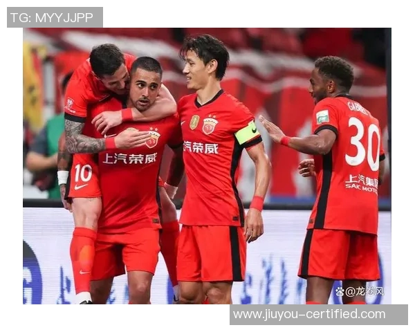 中超精彩对决：里昂完胜多特蒙德战术解析与绝杀时刻回顾