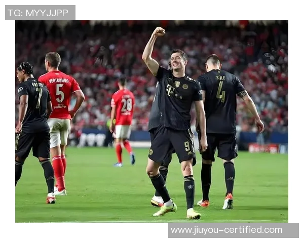 英超精彩对决本菲卡大胜皇马帽子戏法引爆全场激情