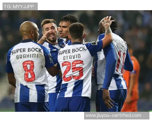 波尔图大胜切尔西5-1战术解析与绝杀瞬间回顾