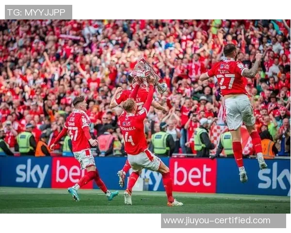 英超激战尤文图斯大胜AC米兰乌龙球成比赛转折点战术解析