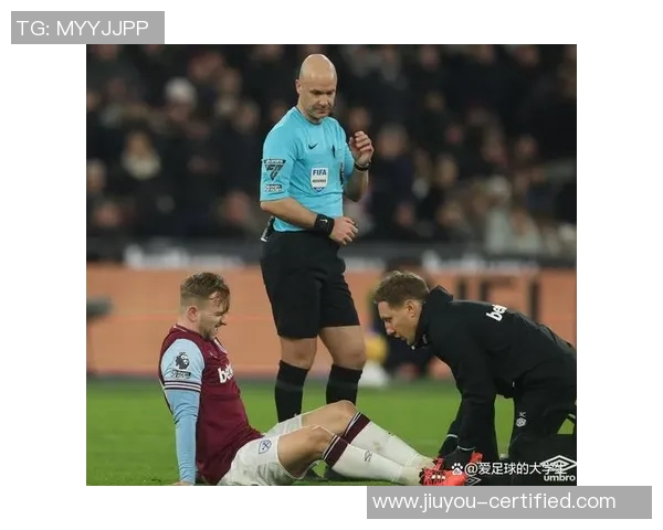 英超激战AC米兰狂胜曼联六比二帽子戏法引发争议判罚热议