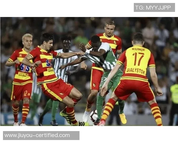 欧冠激战阿森纳与本菲卡战平点球大战成焦点瞬间回顾与战术分析 欧冠激战阿森纳与本菲卡战平点球大战成焦点瞬间回顾与战术分析