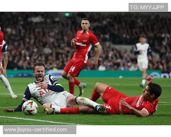 友谊赛平局引发争议本菲卡与热刺激战成0比0的背后故事